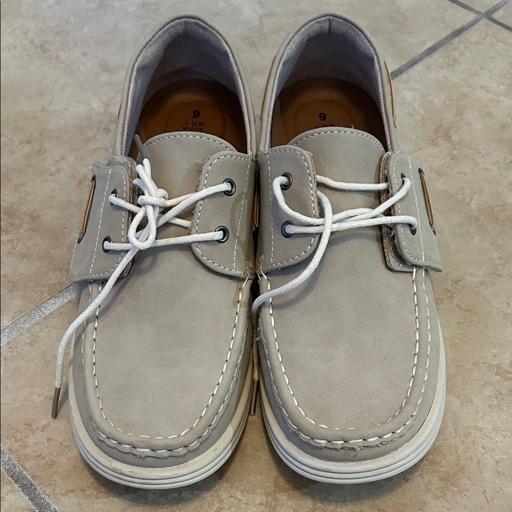 Boys Casual Beige Boat Shoes